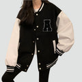 Bella Novelle baseballjack in Zwart