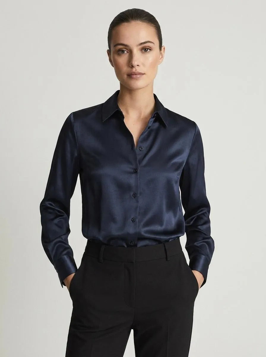 Bella Novelle satijnen blouse klassieke kraag, vooraanzicht