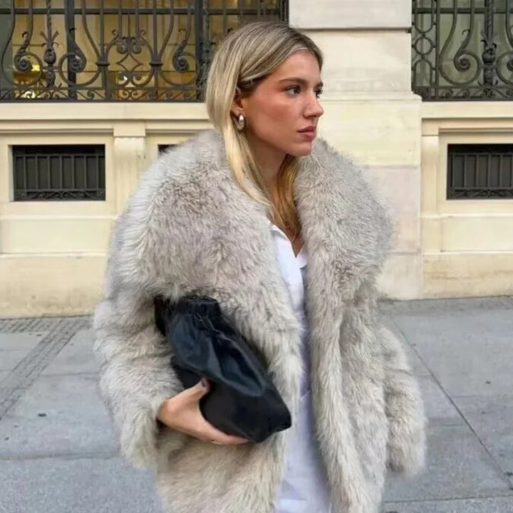Bella Novelle bontjas van imitatiebont, productfoto