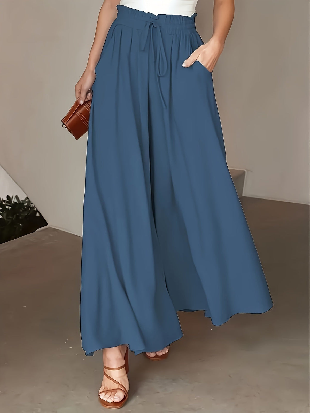 Bella Novelle broek met wijde pijpen en hoge taille in marineblauw