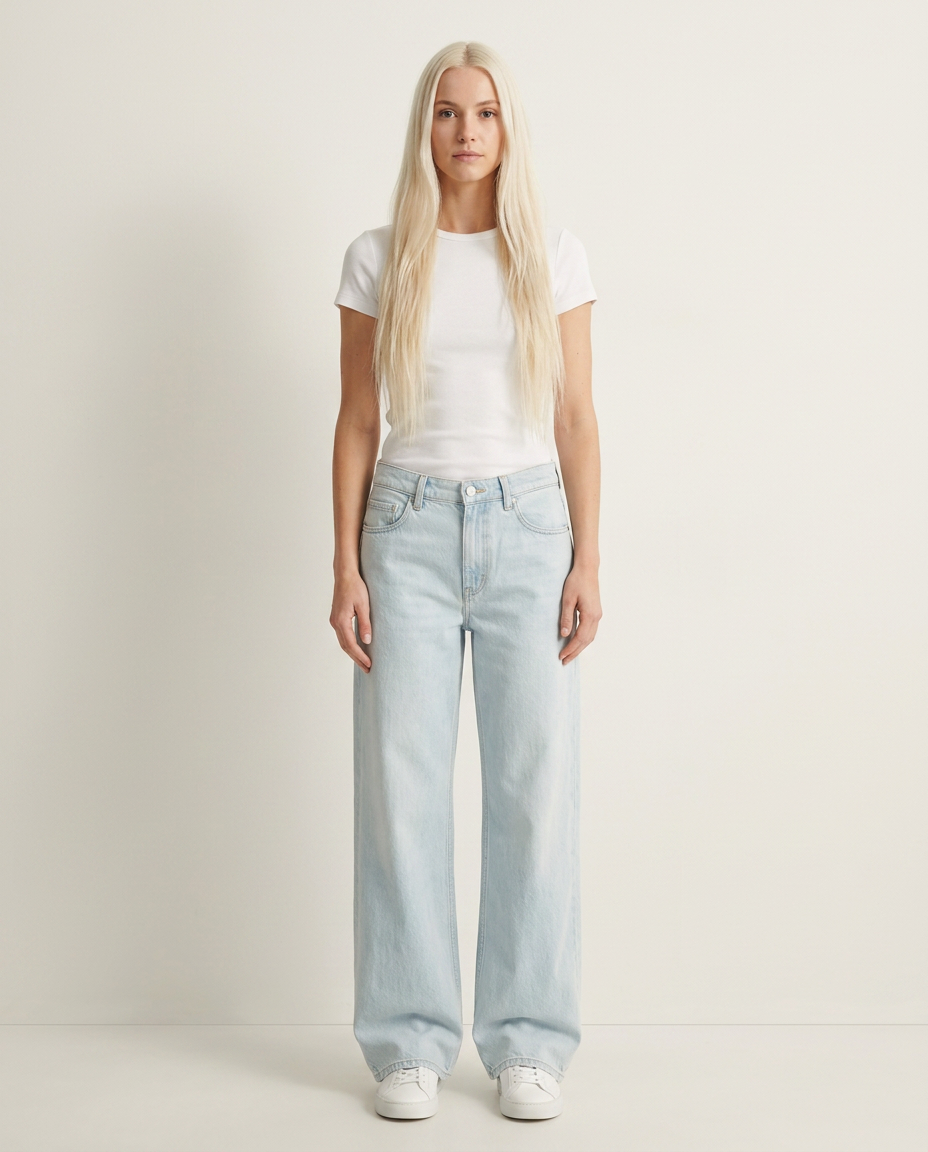 Bella Novelle jeans met wijde pijp in lichtblauw
