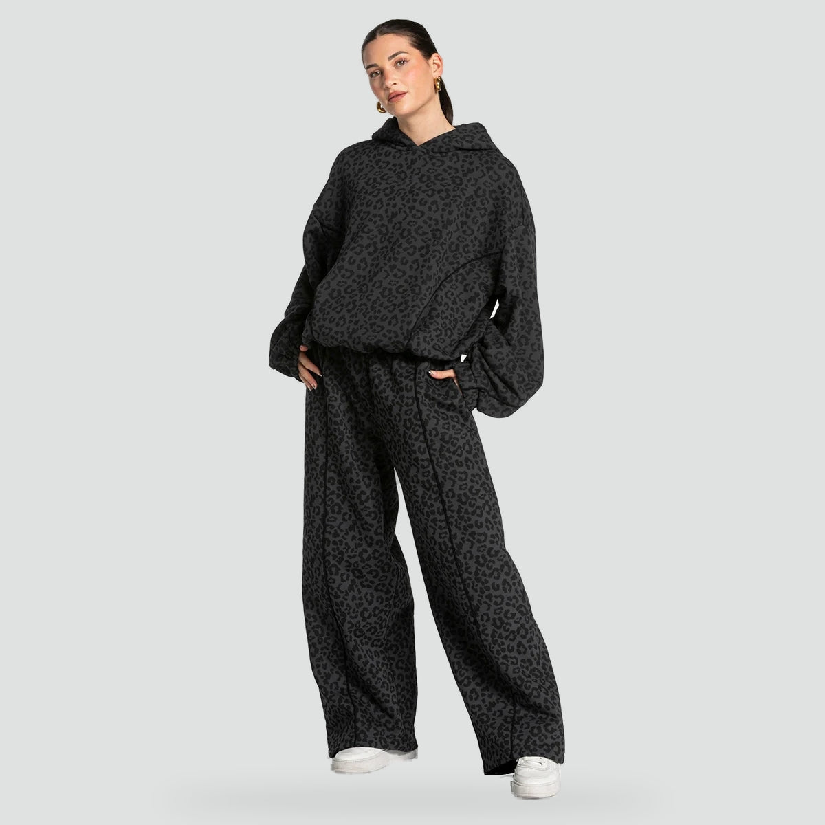 Bella Novelle joggingpak in Zwart