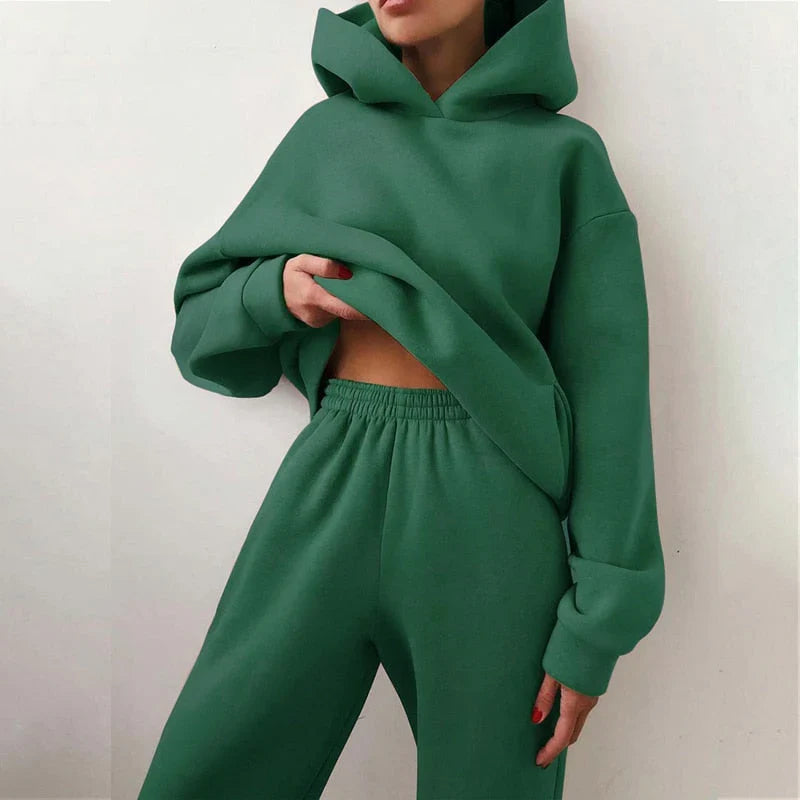 Bella Novelle joggingset voor dames, vooraanzicht