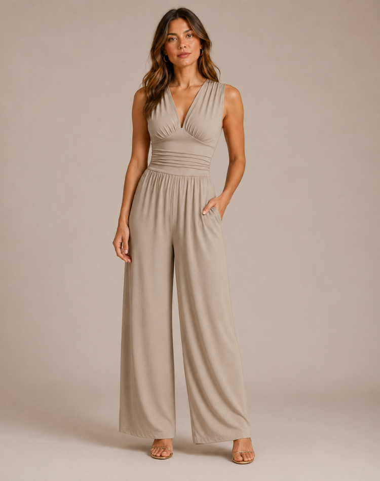 Bella Novelle jumpsuit met diepe V-hals en wijde pijpen in bruin