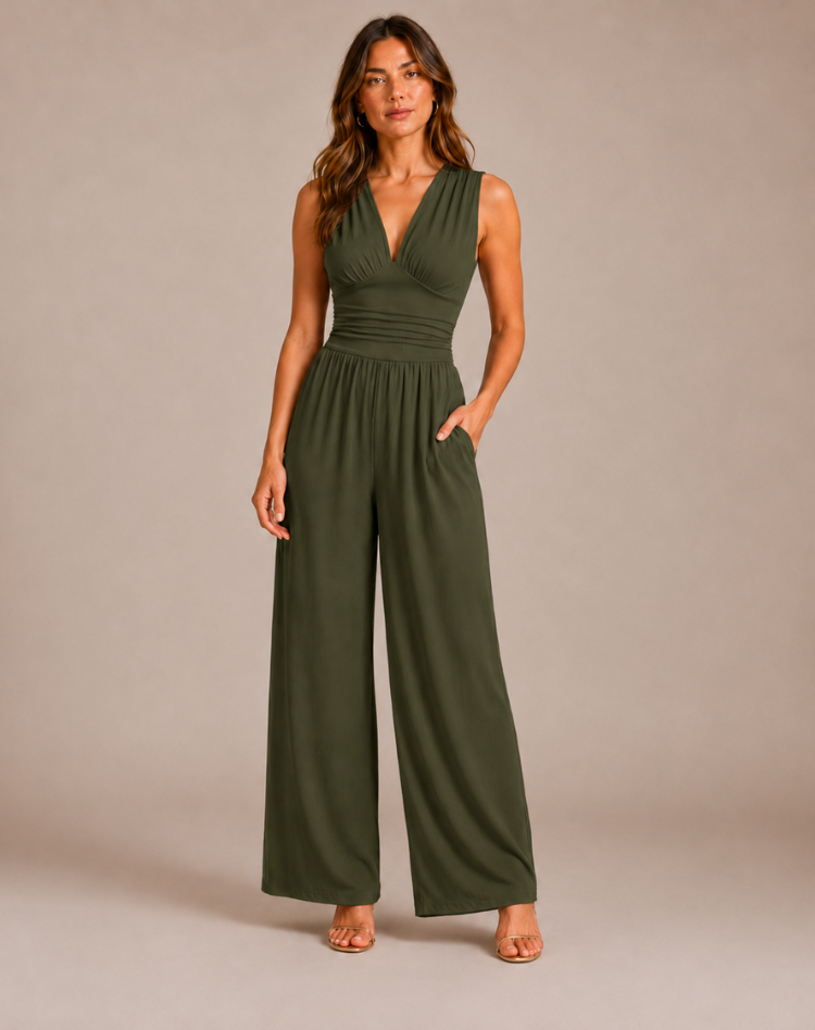 Bella Novelle jumpsuit met diepe V-hals en wijde pijpen in groen