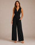 Bella Novelle jumpsuit met diepe V-hals en wijde pijpen in zwart