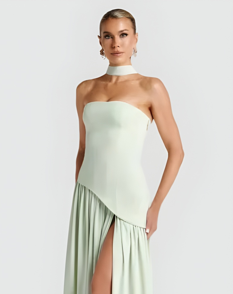 Bella Novelle strapless maxi galajurk met korset en sjaal in lichtgroen