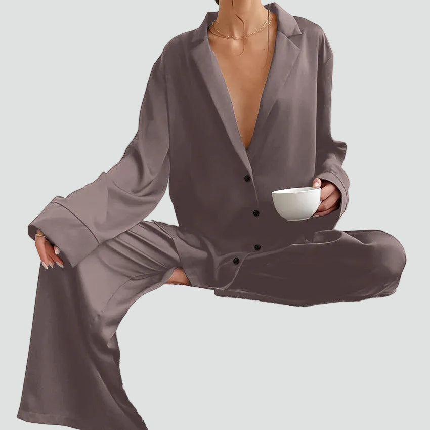 Bella Novelle pyjama in Taupe