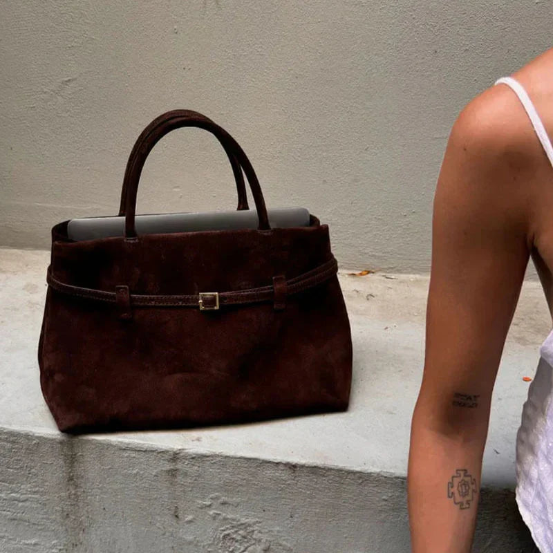 Bella Novelle schoudertas van vegan suède, productfoto