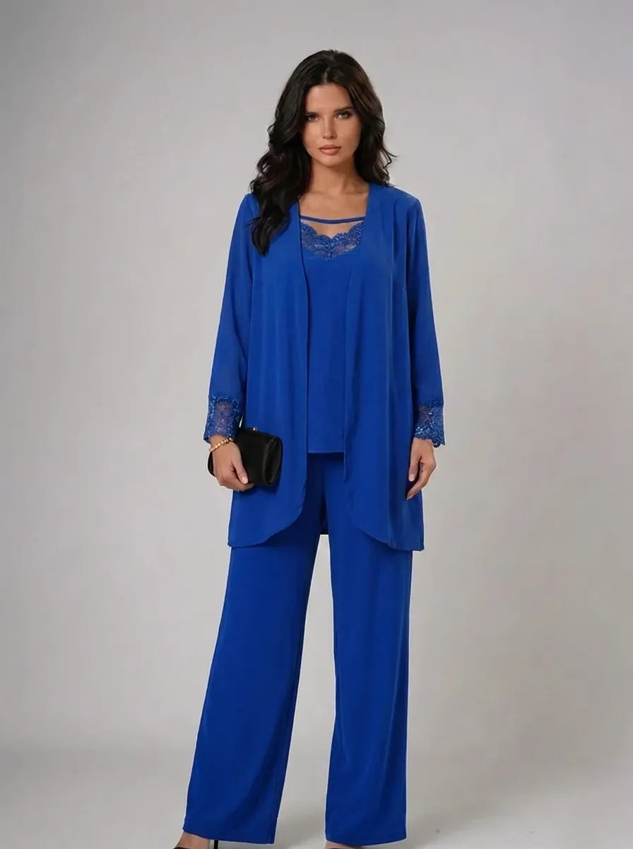 Bella Novelle driedelige set met kant en wijde broek in blauw
