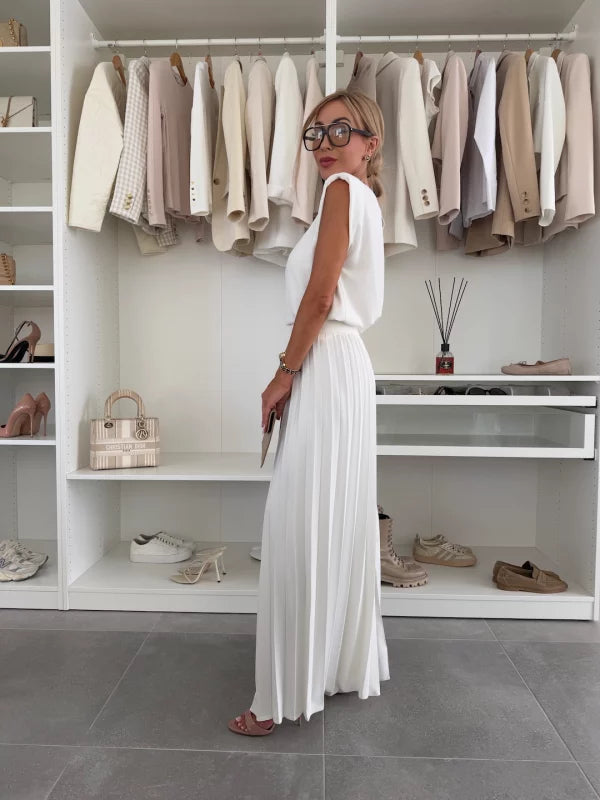 Bella Novelle set met mouwloze top en wijde plissé broek in crème