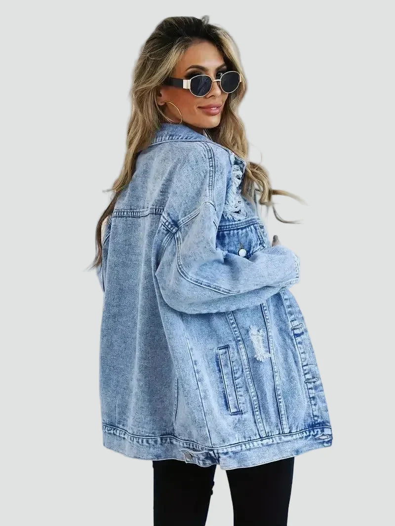 Bella Novelle oversized spijkerjack met slijtage, productfoto