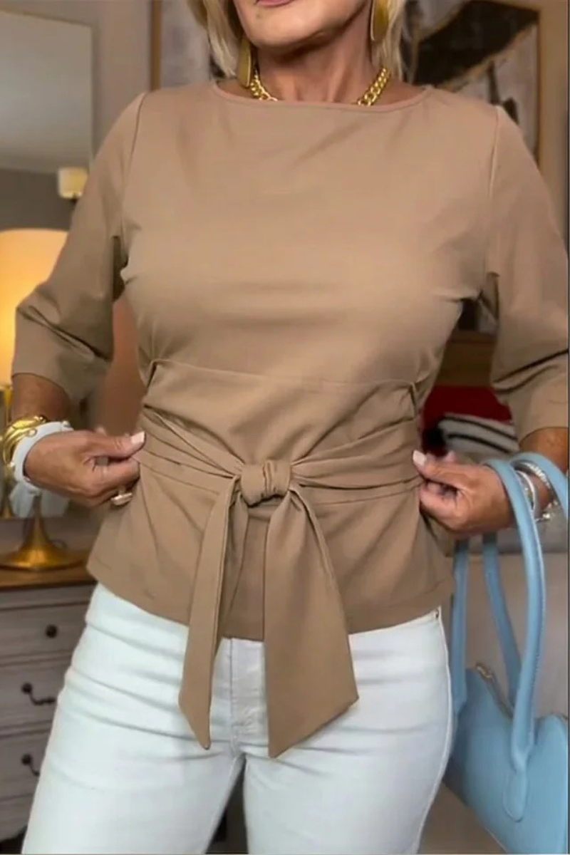 Bella Novelle damestop met strikdetail in khaki
