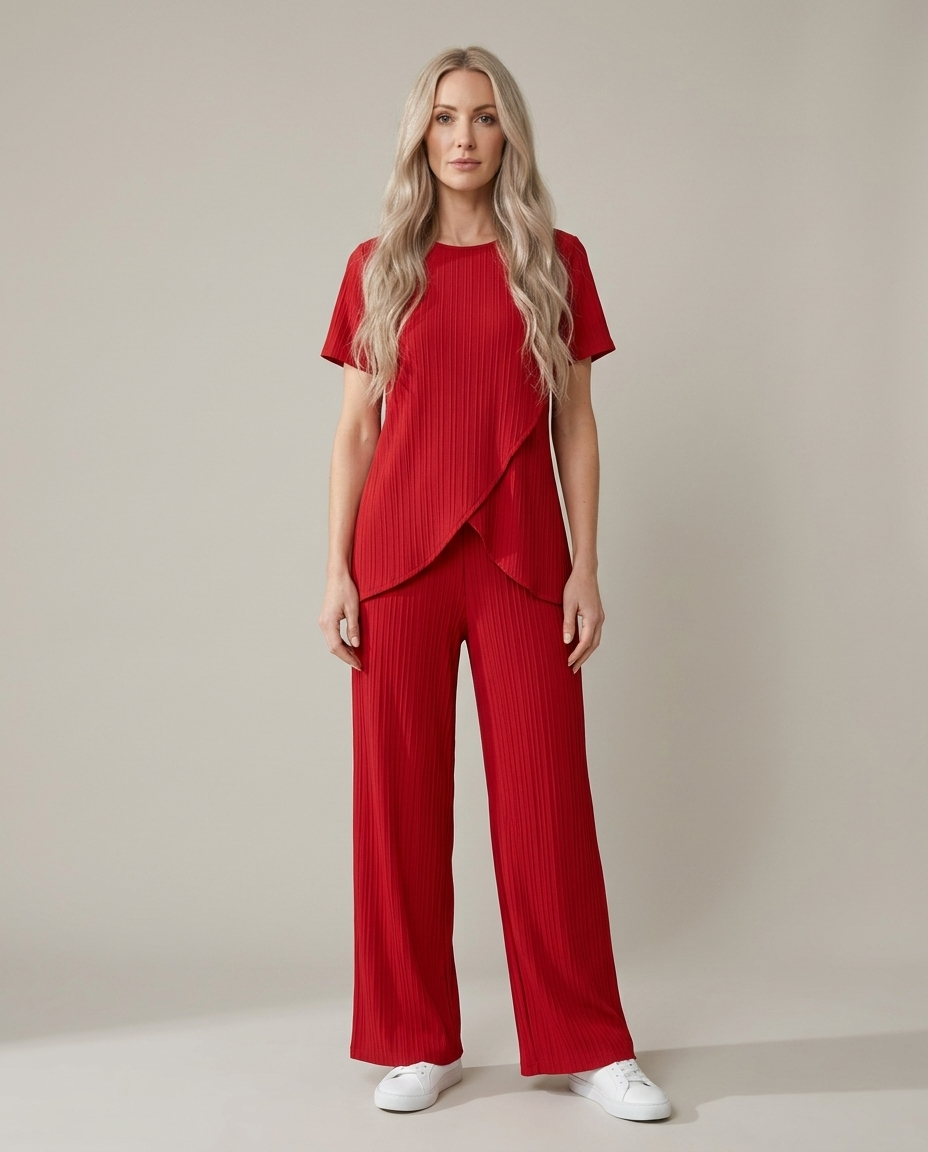 Bella Novelle tweedelige set in rood