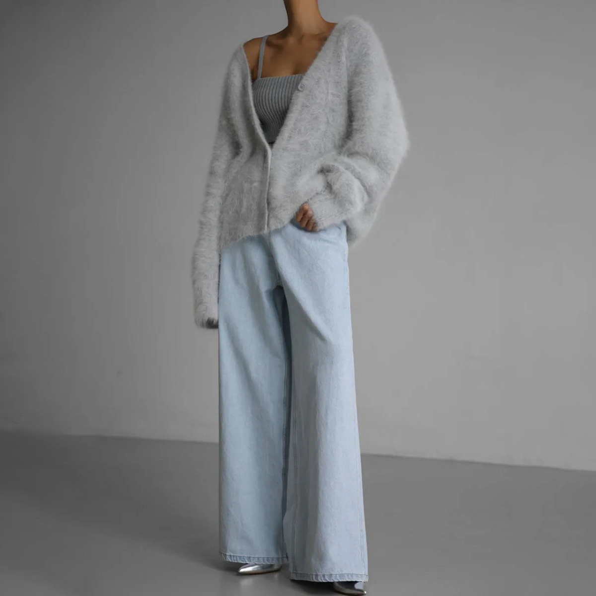 Bella Novelle gebreid vest met lange mouwen, productfoto