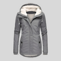 Bella Novelle dameswinterjas met capuchon in rood